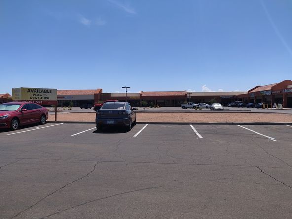 Plaza Mesa Shopping Center: 303-347 E Southern Ave , Mesa, AZ 85210